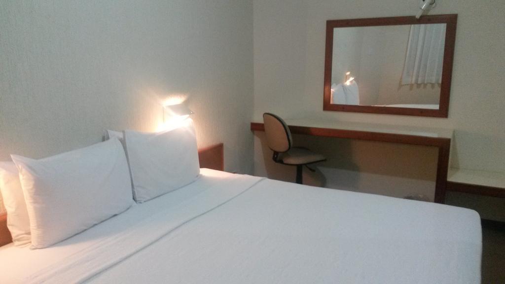 Hotel Riviera Araçatuba Zewnętrze zdjęcie